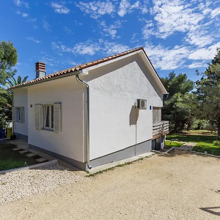 Prm116 By Interhome Premantura
