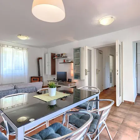 Holiday home Prm116 By Interhome