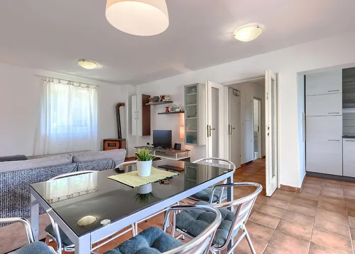 Hébergement de vacances Igor By Interhome